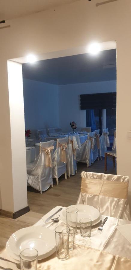 Casa De Vacanta Emd Ieşelniţa Exterior foto
