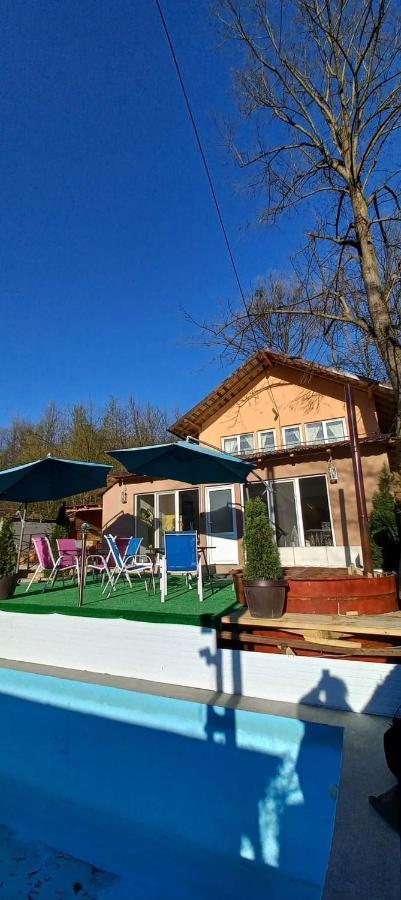 Casa De Vacanta Emd Ieşelniţa Exterior foto